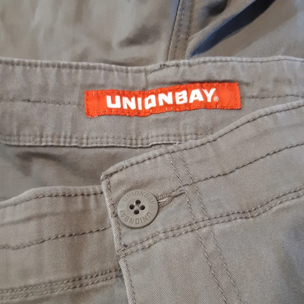 Mens gray Shorts UNION BAY sz 42